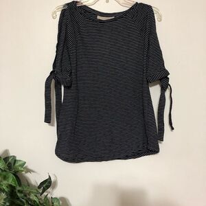 Loft Dot Striped Split tie cuff Sleeve Tee, NWT